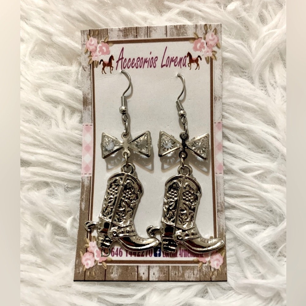 Silver cowgirl boot earrings, with bow